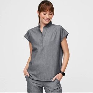 Figs Rafaela Scrub Top Grey Graphite